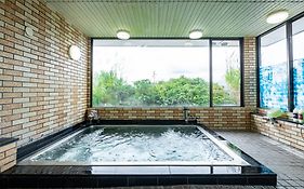 Kawaguchiko Station Inn